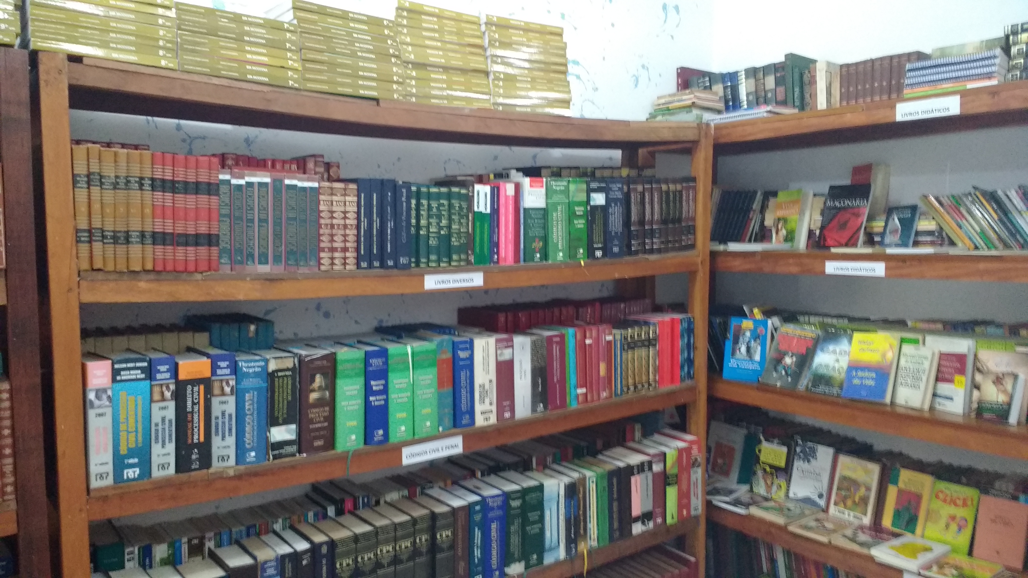 Biblioteca do Centro de Ressocializa&ccedil;&atilde;o de Cuiab&aacute; (CRC).  (Foto: divulga&ccedil;&atilde;o  Sesp/MT )