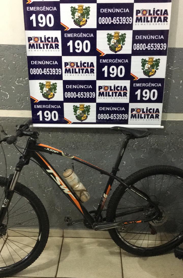 Bicicleta recuperada em Barra do Gar&ccedil;as-MT. Foto: PM-MT