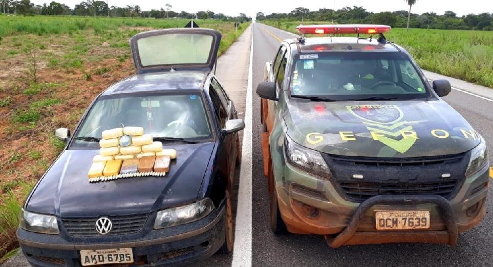 O Gefron encaminhou o condutor, o ve&iacute;culo e a droga para a sede da Pol&iacute;cia Federal, em C&aacute;ceres. Foto: Gefron/MT)