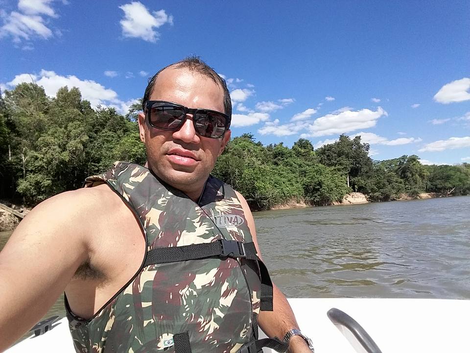 Elias Correa dos Santos, de 36 anos, foi morta a pauladas ap&oacute;s se hospedar no mesmo hotel em que estavam os criminosos. (Foto: reprodu&ccedil;&atilde;o)