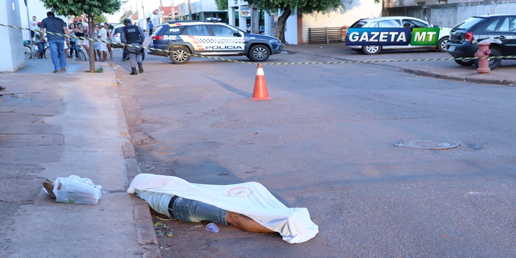 Idoso morre ap&oacute;s levar soco e bater a cabe&ccedil;a no ch&atilde;o. (Foto: Messias Filho / GazetaMT)