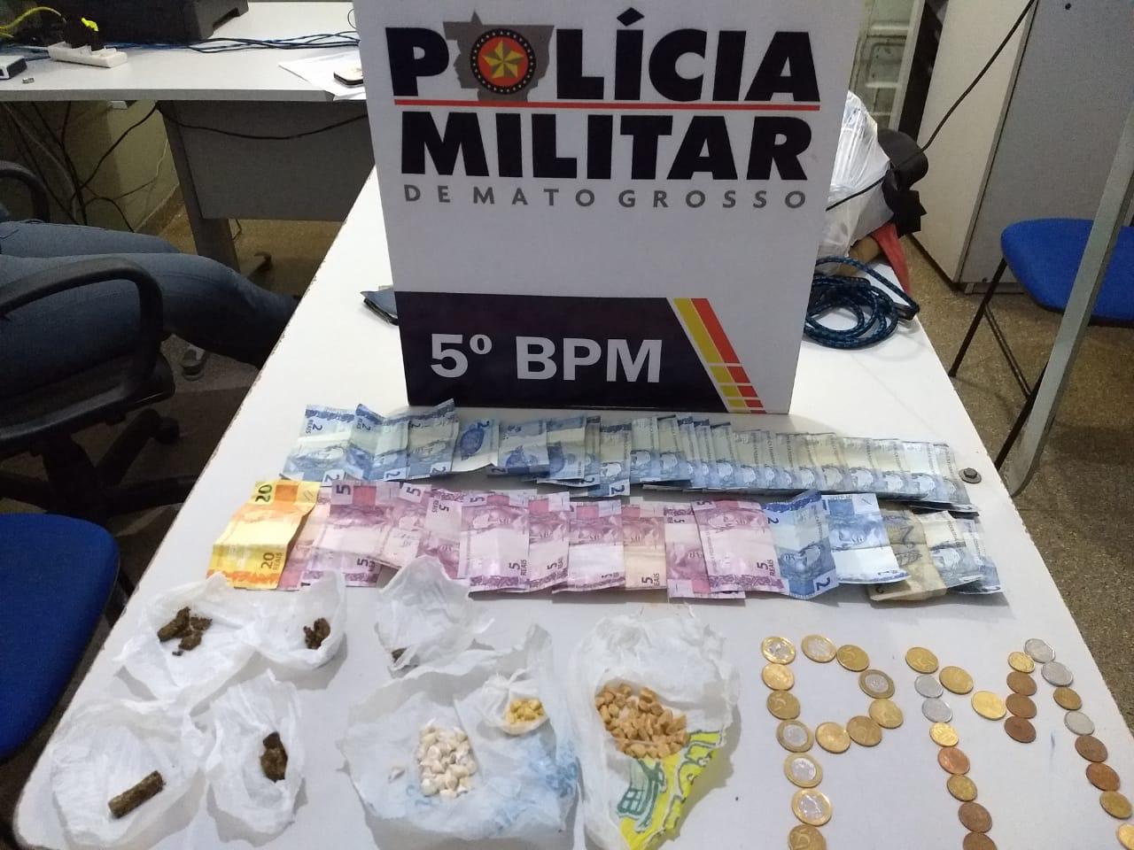 Entorpecente apreendido pela Pol&iacute;cia Militar de Rondon&oacute;polis. Foto: Divulga&ccedil;&atilde;o