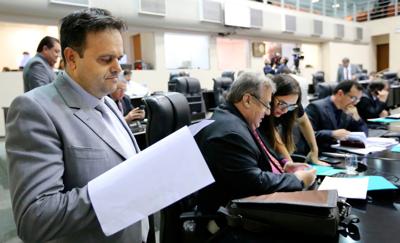 O deputado lembra de sua atua&ccedil;&atilde;o como delegado de pol&iacute;cia por 17 anos, em que sempre buscou parcerias com os Consegs dos munic&iacute;pios. Foto: Assessoria.