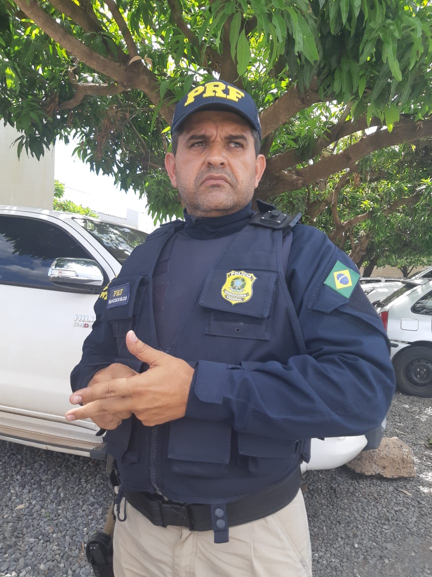 Francisco &Eacute;lcio assumiu, em janeiro de 1996, o cargo de policial rodovi&aacute;rio federal, em Rondon&oacute;polis (MT). (Foto: divulga&ccedil;&atilde;o PRF/MT)