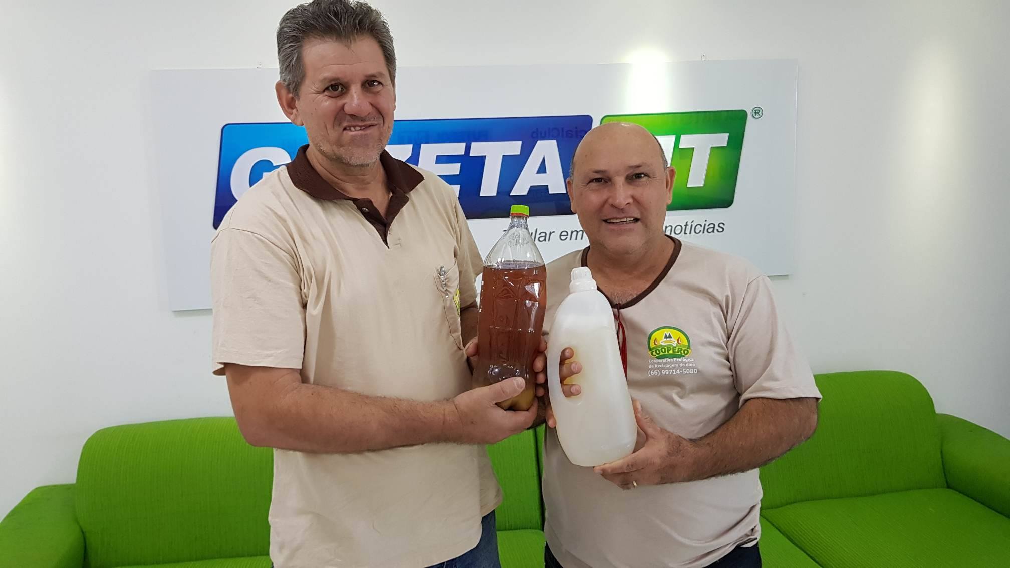 A cooperativa est&aacute; produzindo o sab&atilde;o l&iacute;quido artesanal h&aacute; alguns meses, que &eacute; doado para entidades assistenciais - Foto Denilson Paredes/GMT