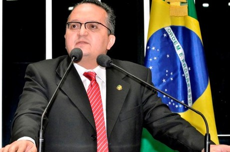 Com a indica&ccedil;&atilde;o do pedetista, 13 cidades ser&atilde;o contempladas com recursos que, juntos, somam R$ 6,5 milh&otilde;es