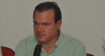 Deputado n&atilde;o afasta possibilidade de ser candidato em Rondon&oacute;polis (Foto: Marcos Magalh&atilde;es)