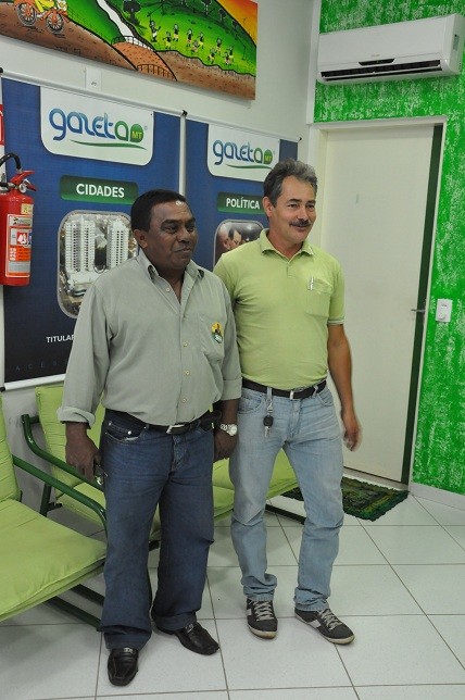 Pastor Jo&atilde;o Santana (PSC) com Rub&atilde;o do Regional - Foto: Marcos Magalh&atilde;es