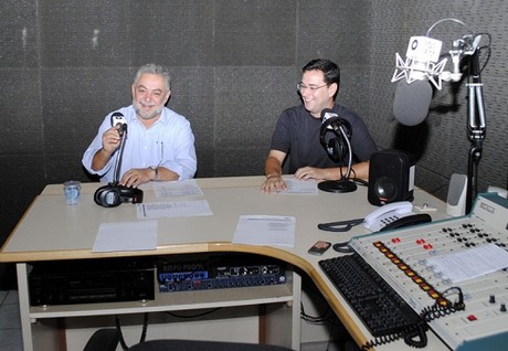 Percival durante entrevista na manh&atilde; desta quinta-feira, na R&aacute;dio Centro Am&eacute;rica