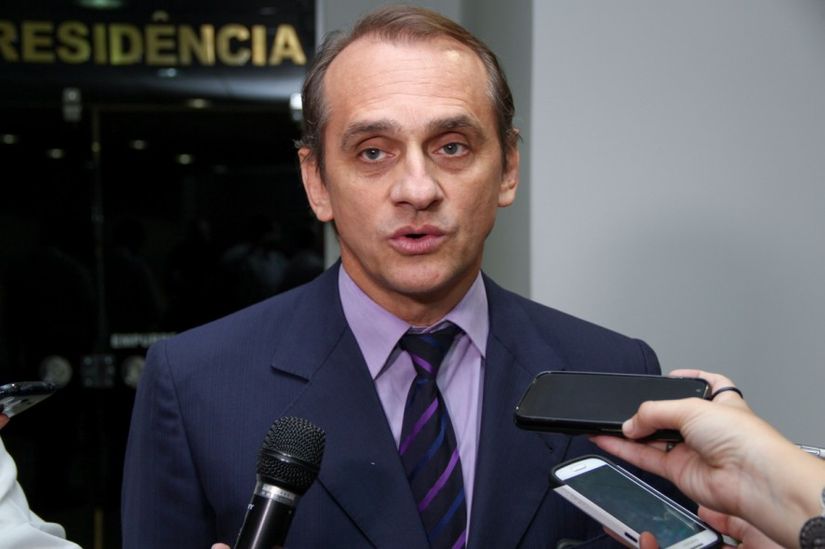 Deputado cobra esclarecimentos sobre licitação da rodoviária de Cuiabá