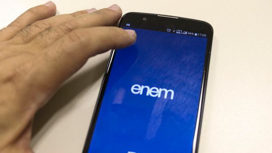 Enem libera notas nesta sexta-feira; veja como recuperar senha
