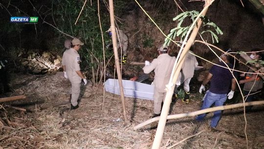 Corpo de mulher decapitado e em avançado estado de decomposição é encontrado em córrego 