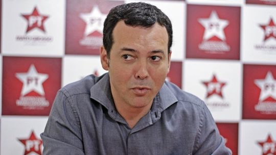 Centro-esquerda se articula para eleições suplementares e cogita Lúdio Cabral à disputa