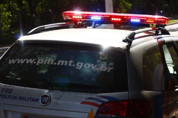 Motoqueiros executam jovem a tiros na porta de casa em Sinop