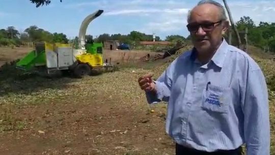 Vereador se revolta por máquinas estarem paradas por falta de combustível