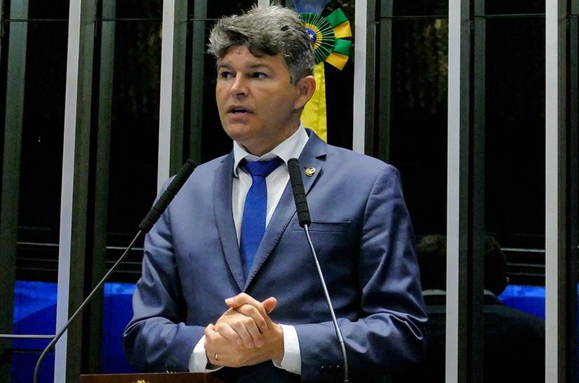 Medeiros pede debate sobre imunidade a policiais