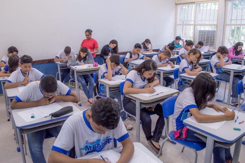 Seduc garante apoio a profissionais que não interromperem aulas da Rede Estadual