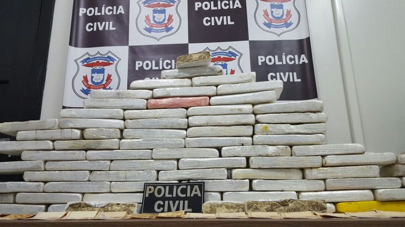  Traficante é preso com 65 kg de pasta base de cocaína 
