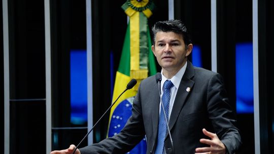 Senador Medeiros propõe que Hospital Regional passe a ser Universitário