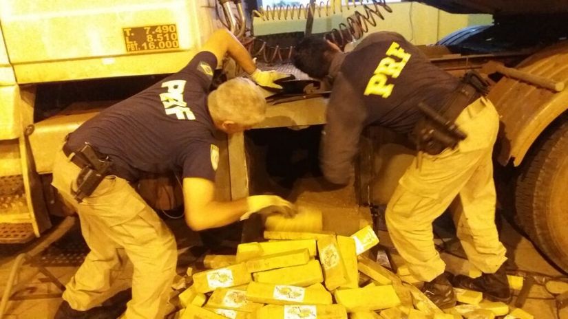 Polícia Civil de Primavera do Leste e PRF apreendem 445 quilos de maconha em MS 