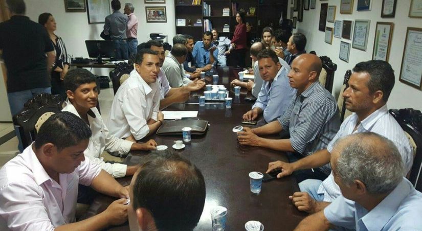 Nininho recebe demandas de Norte a Sul do Estado