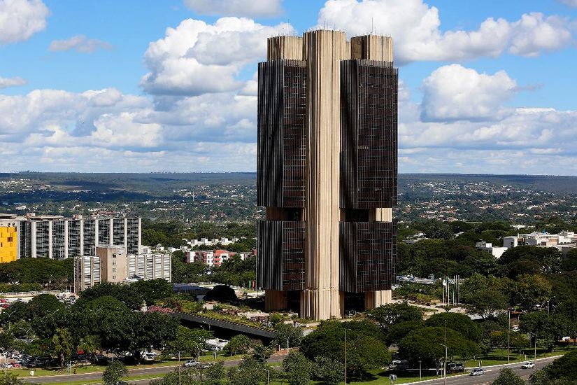 Procon-MT alerta para mudanças nas regras do cheque especial