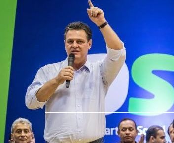 PSD entrega cargos, declara independência e abre diálogo com a oposição