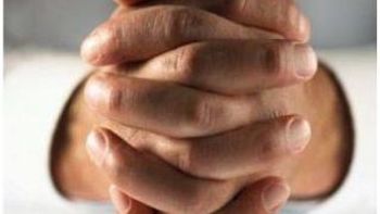 50% dos brasileiros são católicos, 31%, evangélicos e 10% não têm religião, diz Datafolha