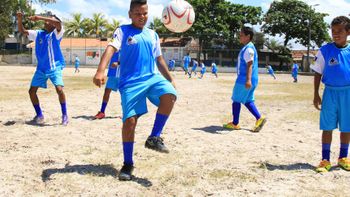 Projeto protege educação formal de jovens atletas