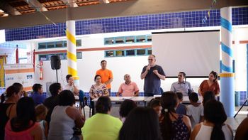 Prefeitura entrega certificados de curso de qualificação de pintores