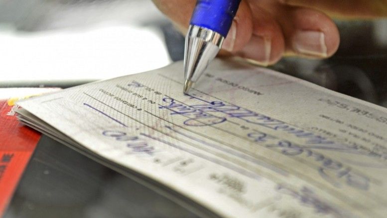 Juros pagos pelas famílias brasileiras aumentaram 36% entre 2013 e 2016