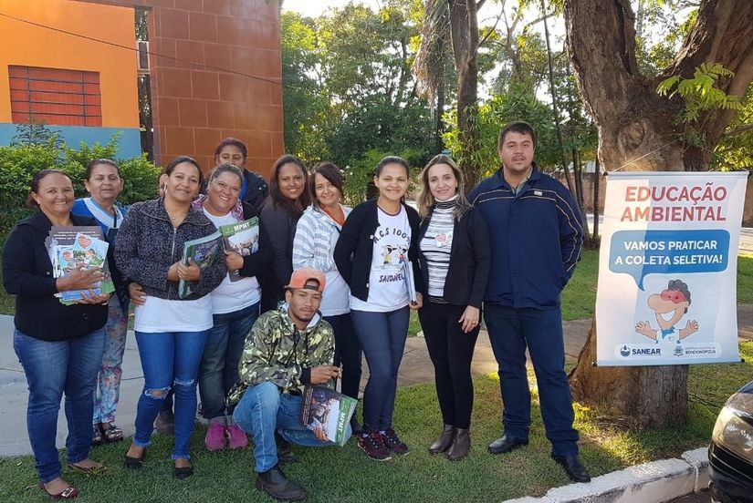 Mobilização sobre importância da coleta seletiva atinge dez bairros da cidade
