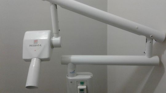 Exame de Raio X odontológico é oferecido de graça para a população