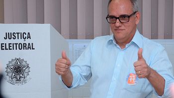 Celebrando a democracia, Zé Carlos do Pátio(SD) votou no período vespertino 