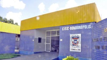 Pai "vacila" e filho de 2 anos engole comprimidos de LSD