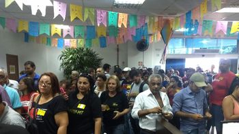 Trabalhadores da educação lotam galeria da AL para audiência que trata sobre a greve