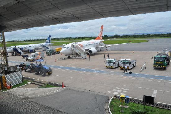 Governo de MT e União firmam parceria para investir em 3 aeroportos regionais