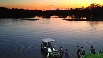 Bombeiros buscam por jovem que desapareceu durante banho no Rio Paraguai 