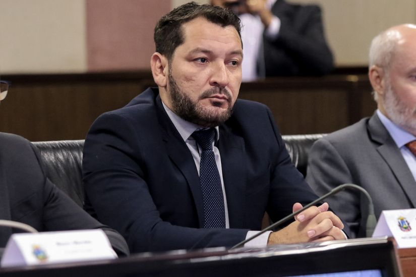 Com cortes, equipe de Mauro Mendes cita economia de R$ 83 milhões