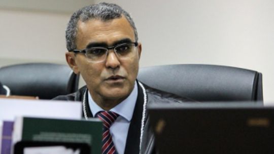 TRE barra propaganda de Taques que liga Mauro e ex-vice de Silval