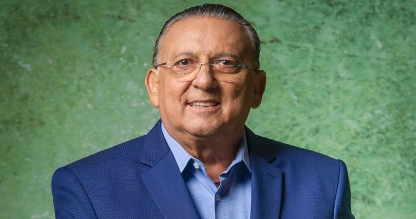 Narrador Galvão Bueno recebe alta da UTI e agradece mensagens