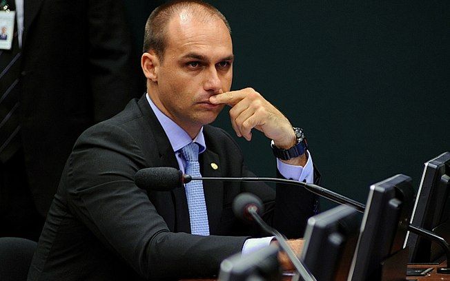 Eduardo Bolsonaro confirma visita a evento em Mato Grosso