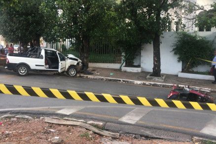 Motociclista é fechado, bate e morre na hora em Cuiabá