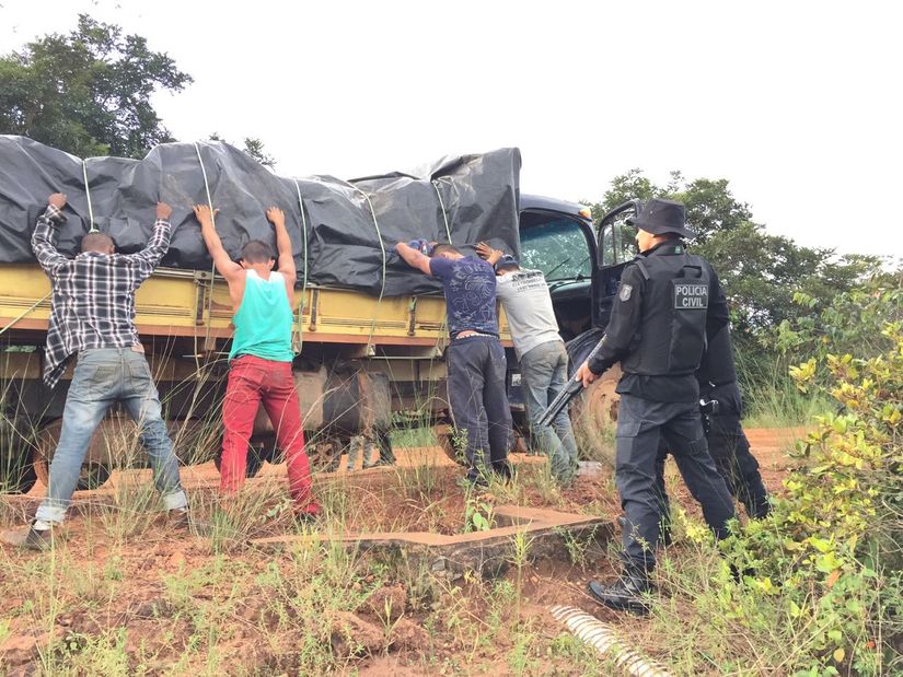 Cinquenta toneladas de soja são recuperadas pela Polícia Civil
