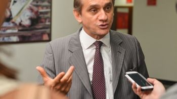 Dos 4 deputados na AL, apenas Wilson Santos deverá se licenciar