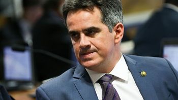 Polícia Federal conclui buscas em gabinetes de deputado e senador