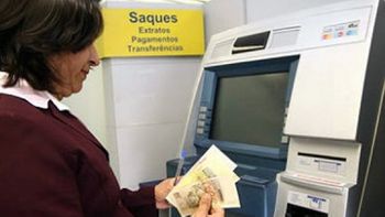 Servidores recebem do governo a partir de segunda (10)