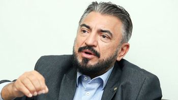 Deputado Pery Taborelli convoca entrevista coletiva... e falta