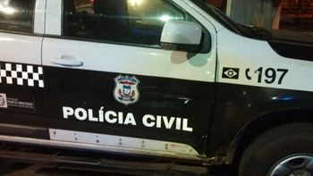 Jovem é executado com tiros na cabeça e pescoço no meio da rua em MT