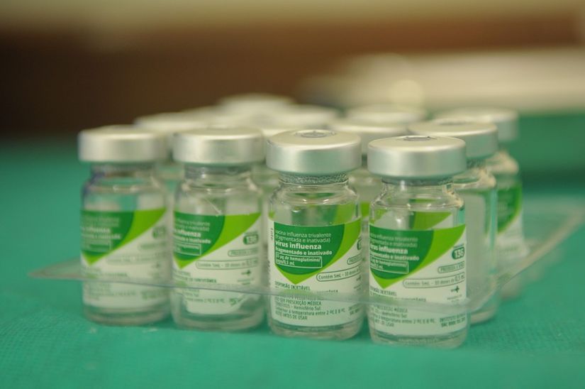 MT receberá mais 120 mil doses de vacina contra gripe influenza